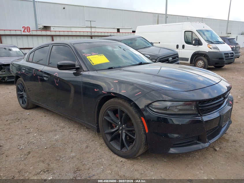 Vin: 2c3cdxbg9jh196381, lot: 46334591, dodge charger sxt rwd 2018 img_1