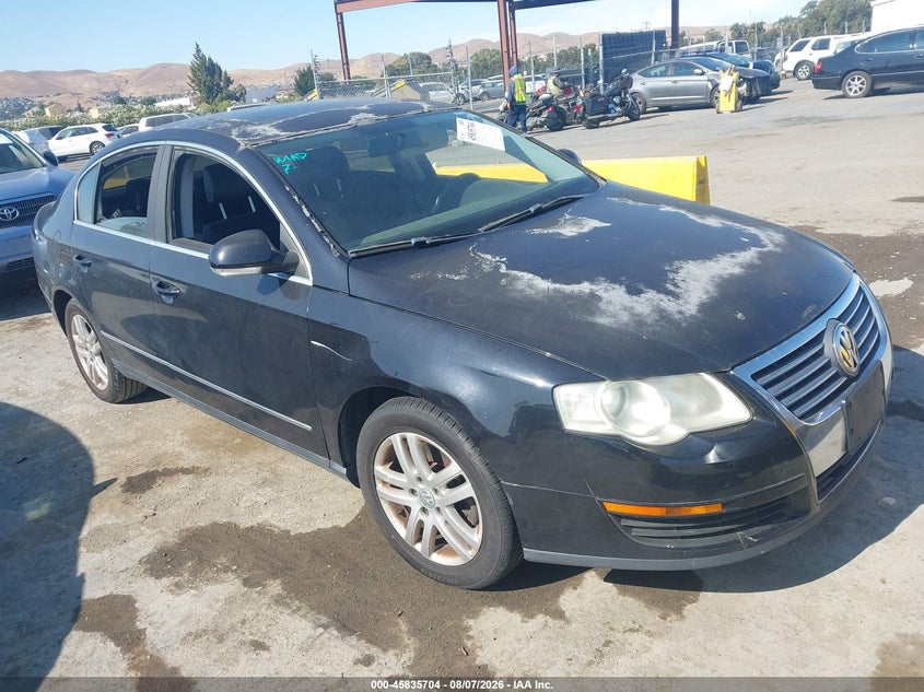 2008 VOLKSWAGEN PASSAT auction photo 1