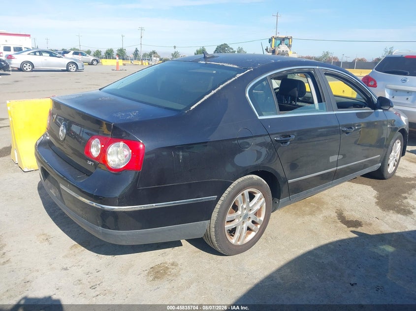 2008 VOLKSWAGEN PASSAT auction photo 4