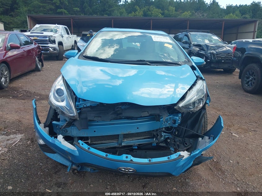 TOYOTA PRIUS C - zdjęcie 12