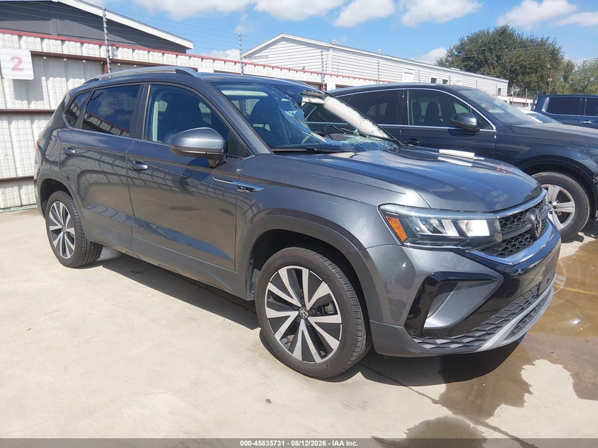 2023 VOLKSWAGEN TAOS — zdjęcie z aukcji