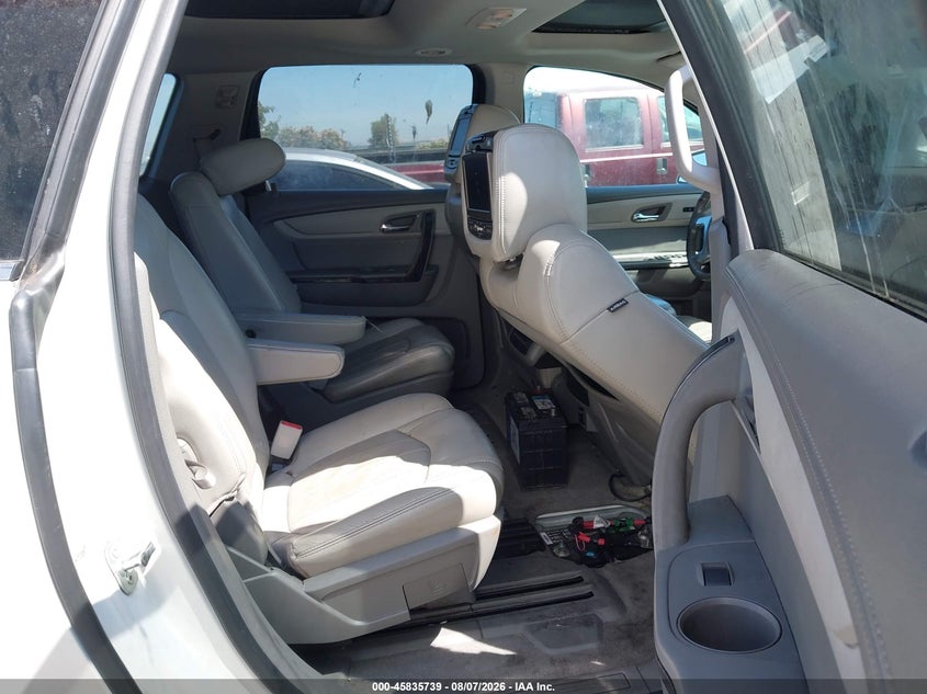2014 CHEVROLET TRAVERSE auction photo 8