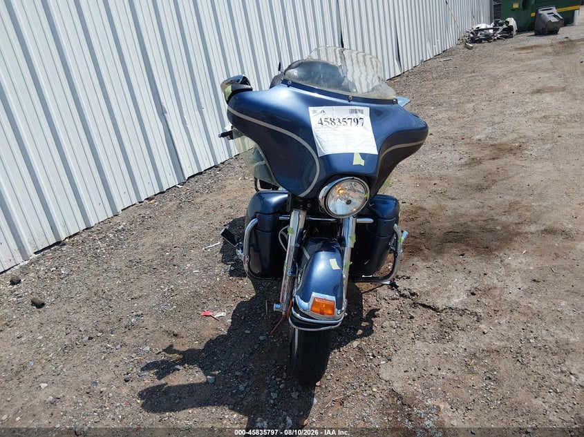 HARLEY-DAVIDSON FLHTCUI 2003