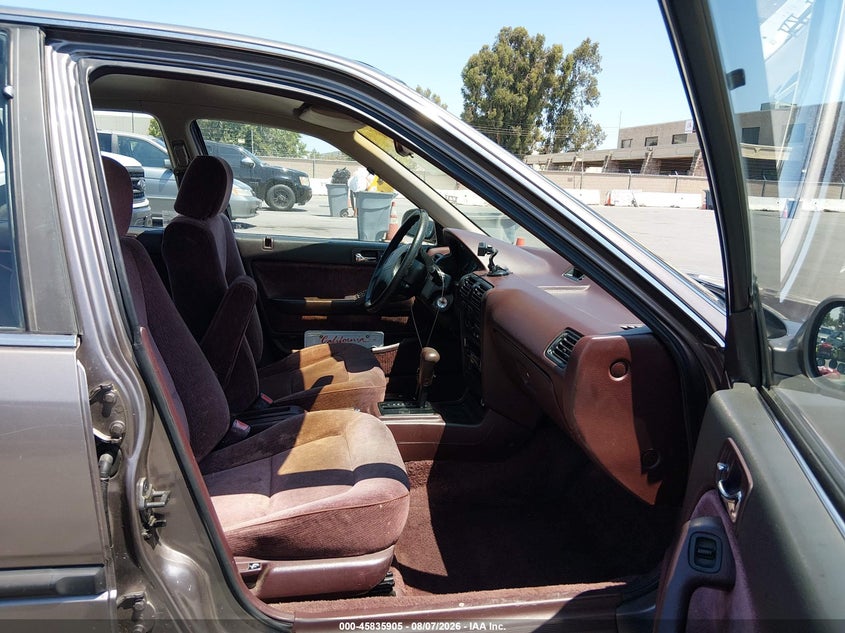 1992 HONDA ACCORD auction photo 5