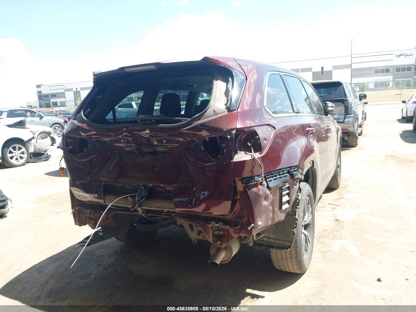 TOYOTA HIGHLANDER - zdjęcie 4
