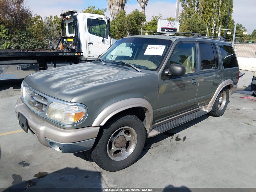 1999 Ford Explorer, Normal Wear & Tear, IAAI, VIN 1FMZU34E9XZA40985 — photo 2