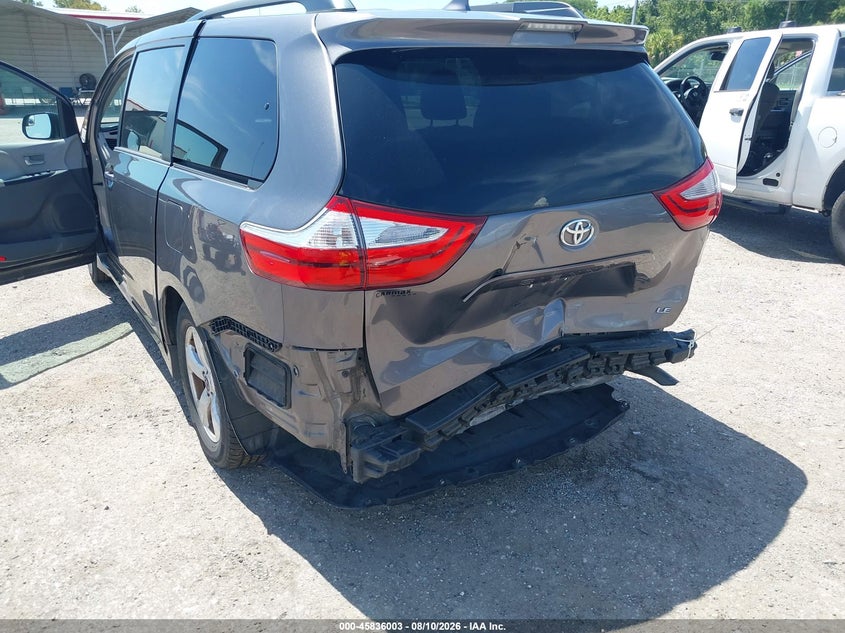 TOYOTA SIENNA 2018 VIN 5TDKZ3DC9JS919580