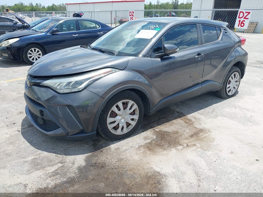 2020 TOYOTA C-HR — zdjęcie 2