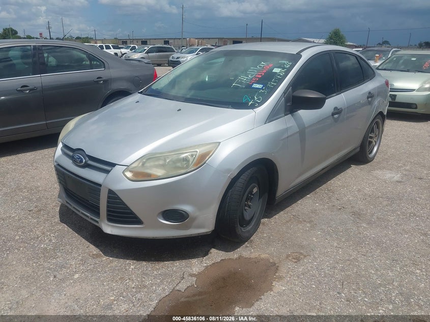 2014 Ford Focus, Normal Wear & Tear, IAAI, VIN 1FADP3E20EL389954 — photo 2