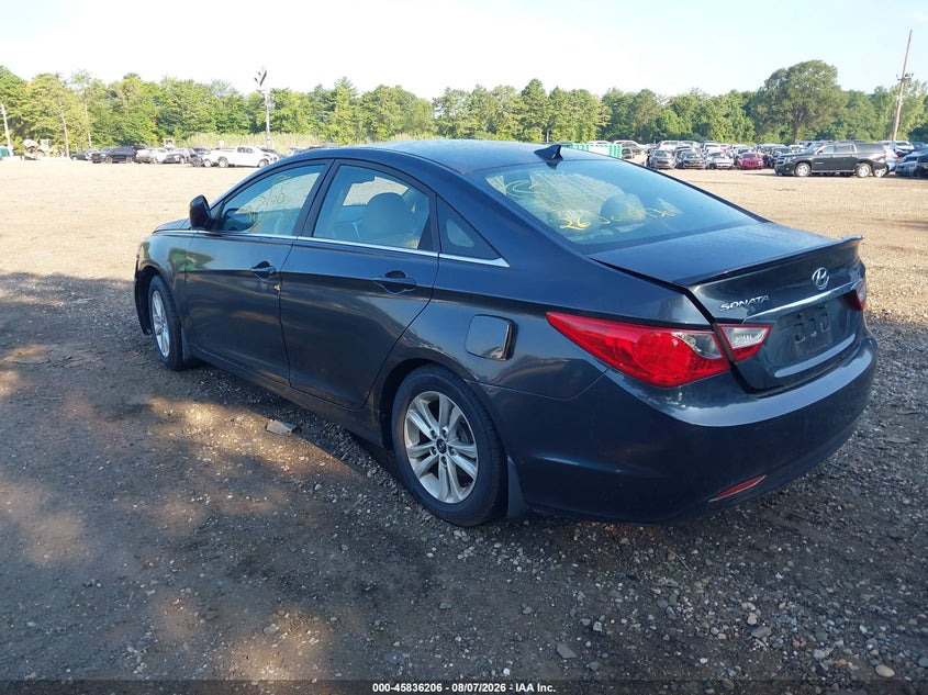 2013 HYUNDAI SONATA auction photo 3