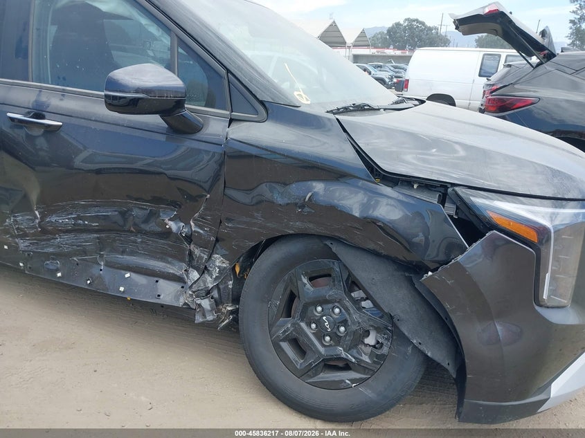 2026 KIA CARNIVAL MPV auction photo 6