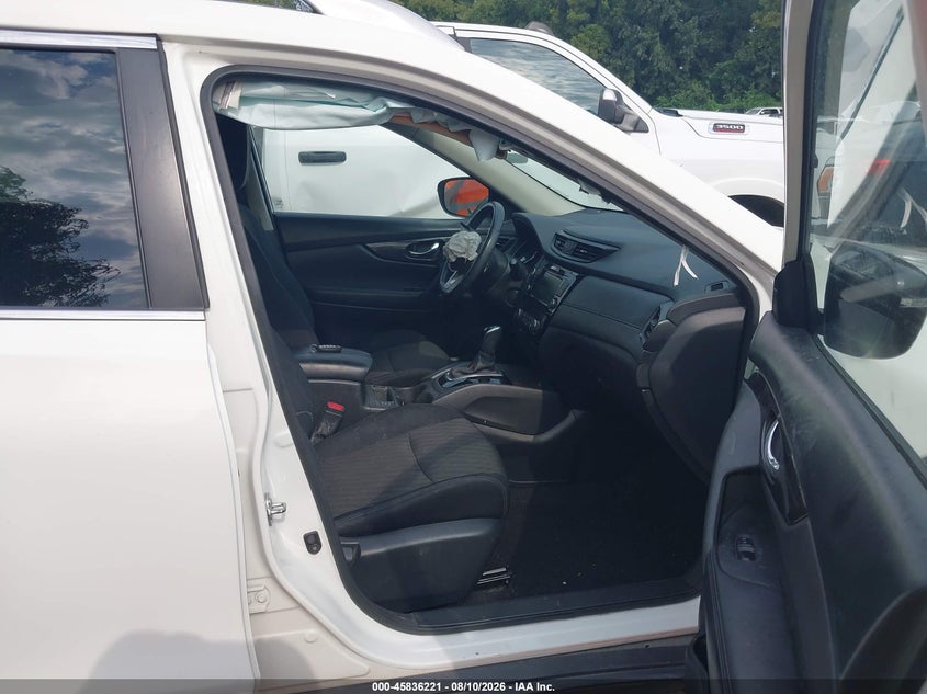 2018 NISSAN ROGUE auction photo 5