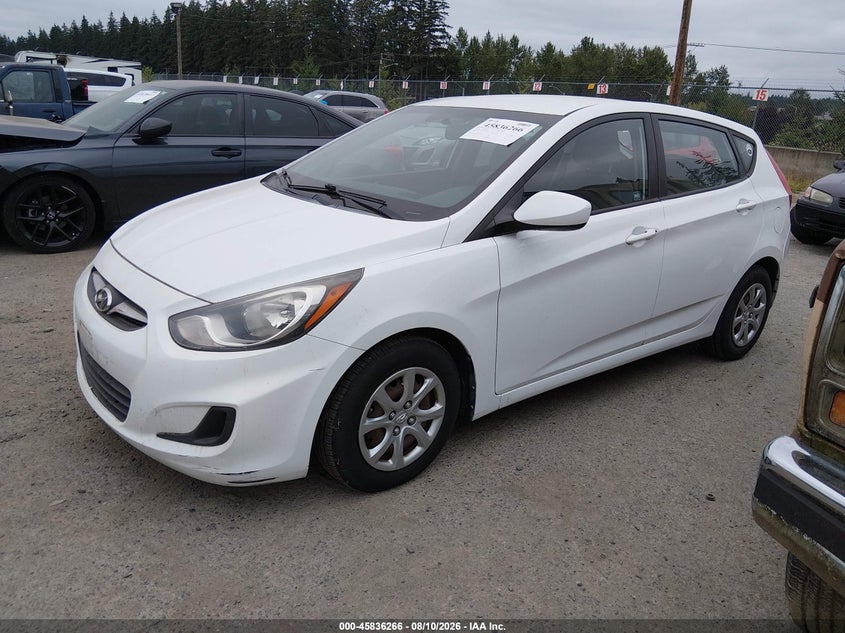 2014 HYUNDAI ACCENT auction photo 2