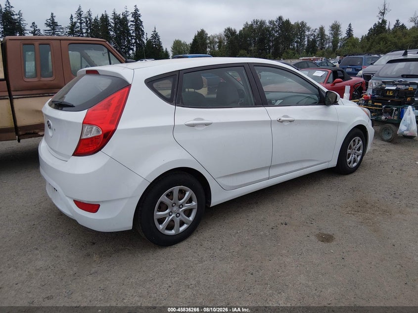 2014 HYUNDAI ACCENT auction photo 4