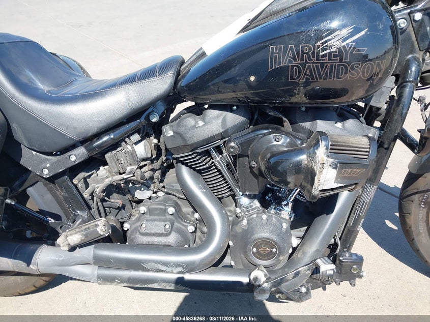 HARLEY-DAVIDSON FXLRST 2023
