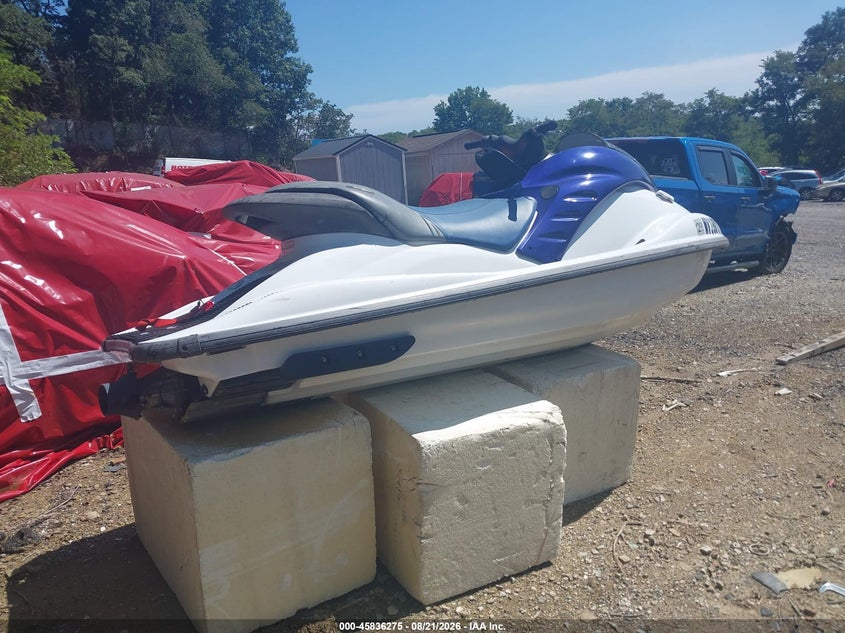 2003 YAMAHA GP 1300R auction photo 4