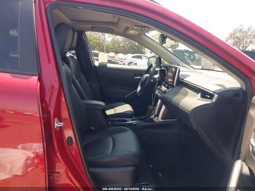 2024 TOYOTA COROLLA CROSS auction photo 5
