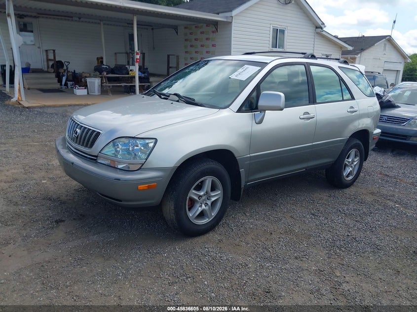 2002 Lexus RX, Normal Wear & Tear, IAAI, VIN JTJHF10U920253926 — photo 2