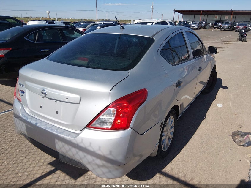 2015 NISSAN VERSA auction photo 4