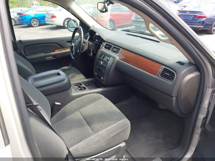 2007 GMC YUKON XL 1500 auction photo 5