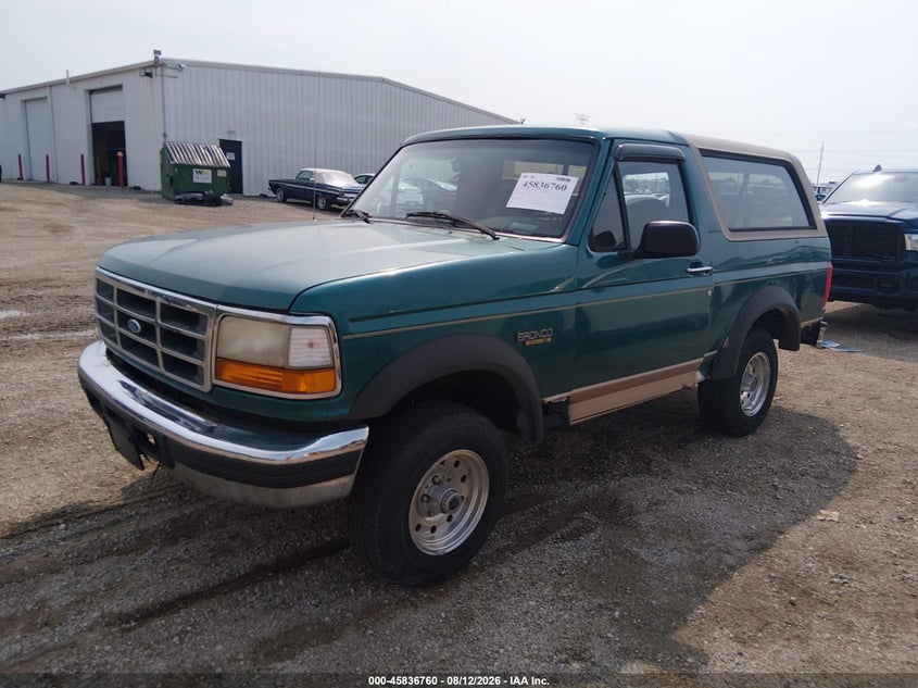 1996 FORD BRONCO auction photo 2