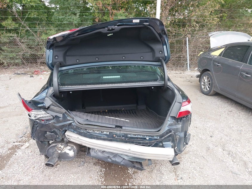 2018 TOYOTA CAMRY auction photo 6