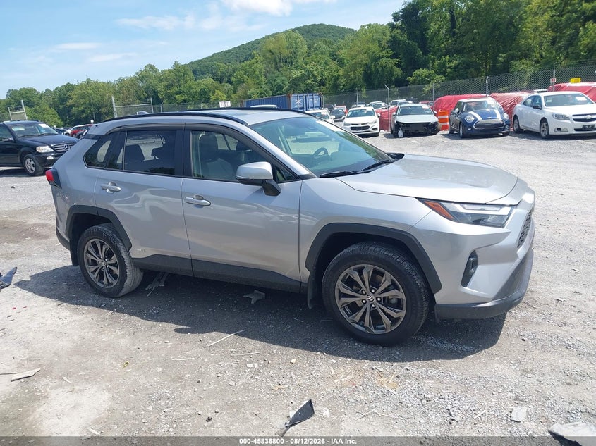 TOYOTA RAV4 HYBRID - zdjęcie 13