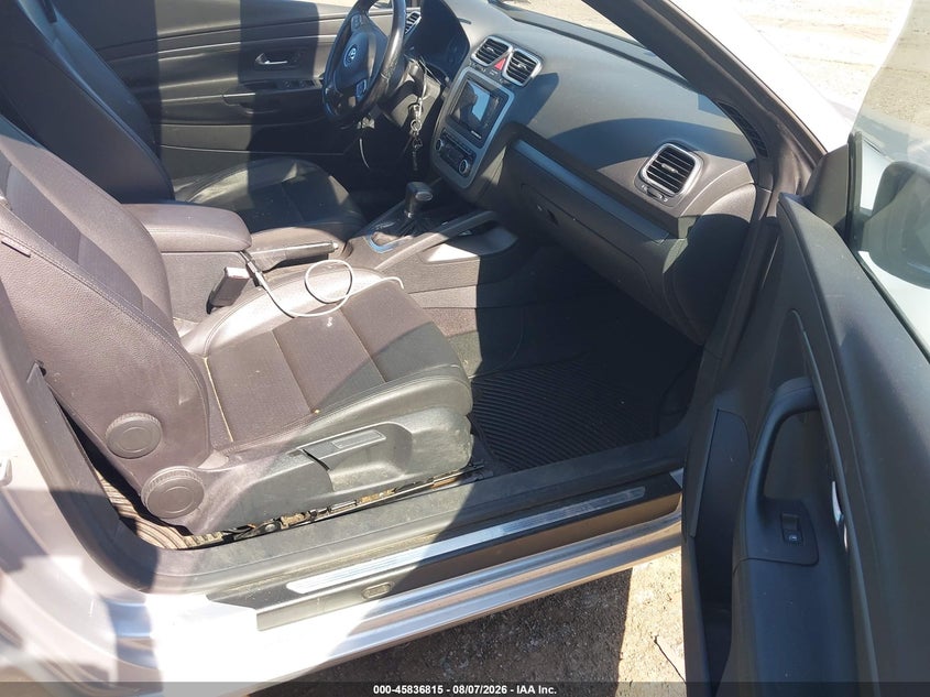 2010 VOLKSWAGEN EOS auction photo 5