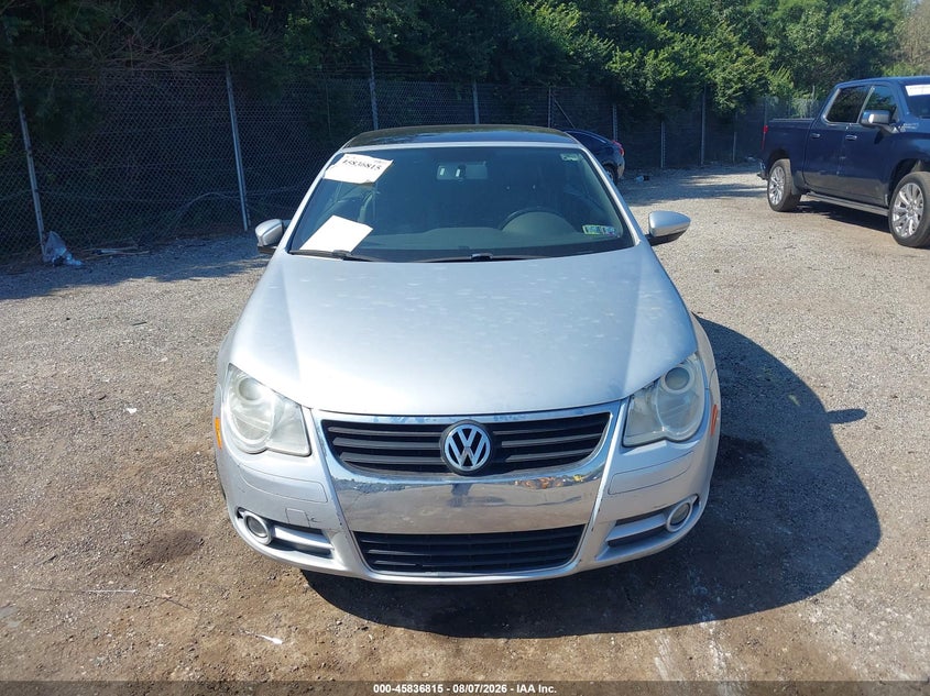 2010 VOLKSWAGEN EOS auction photo 6