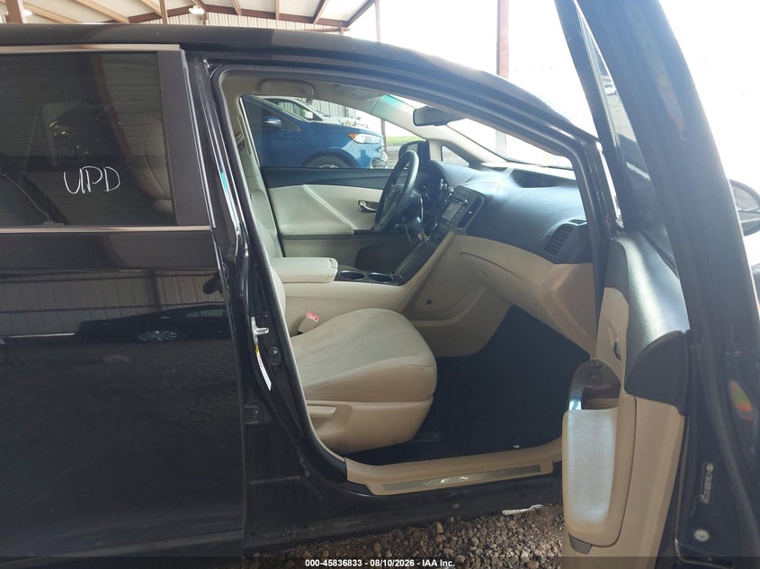 2015 TOYOTA VENZA auction photo 5