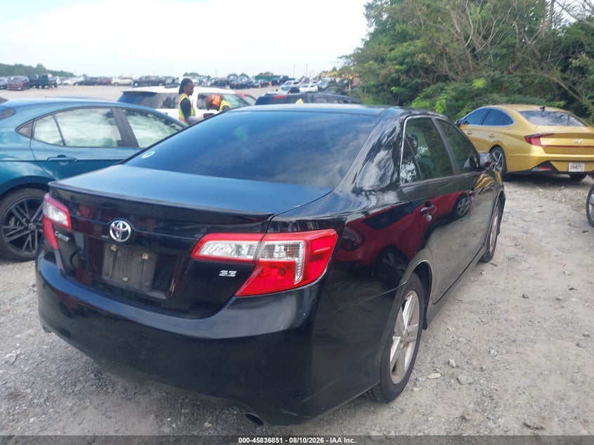 2013 TOYOTA CAMRY auction photo 4