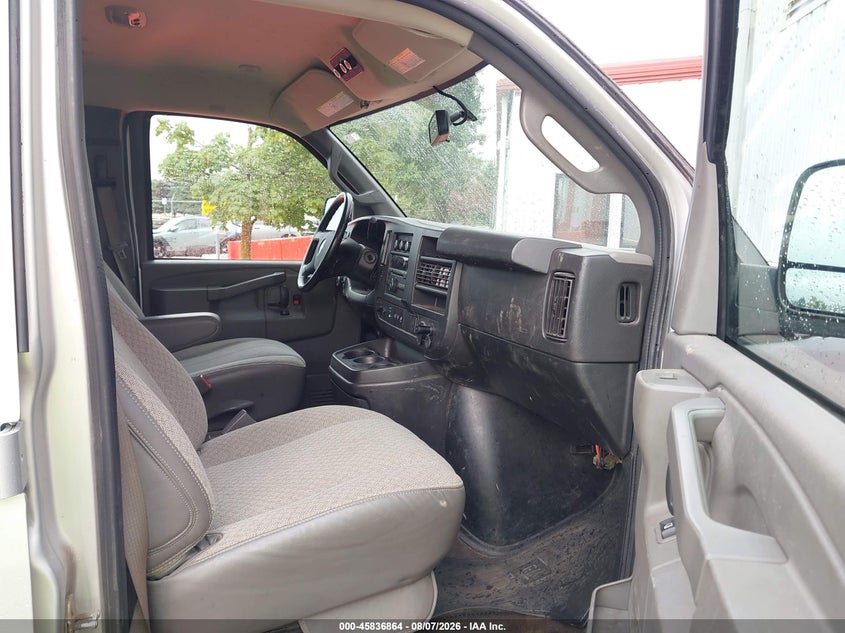 2020 CHEVROLET EXPRESS PASSENGER auction photo 5