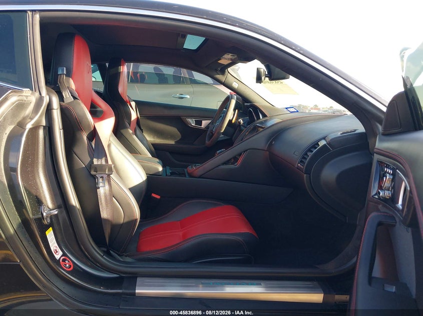 JAGUAR F-TYPE - zdjęcie 5