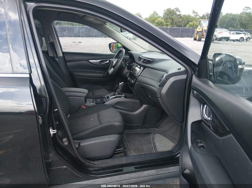 2019 NISSAN ROGUE auction photo 5