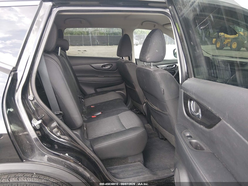 2019 NISSAN ROGUE auction photo 8