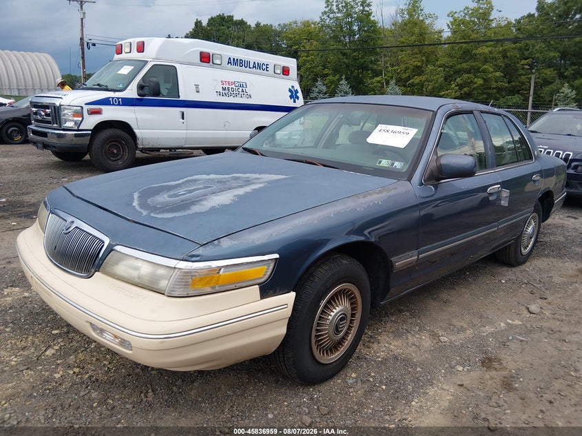 1996 MERCURY GRAND MARQUIS auction photo 2