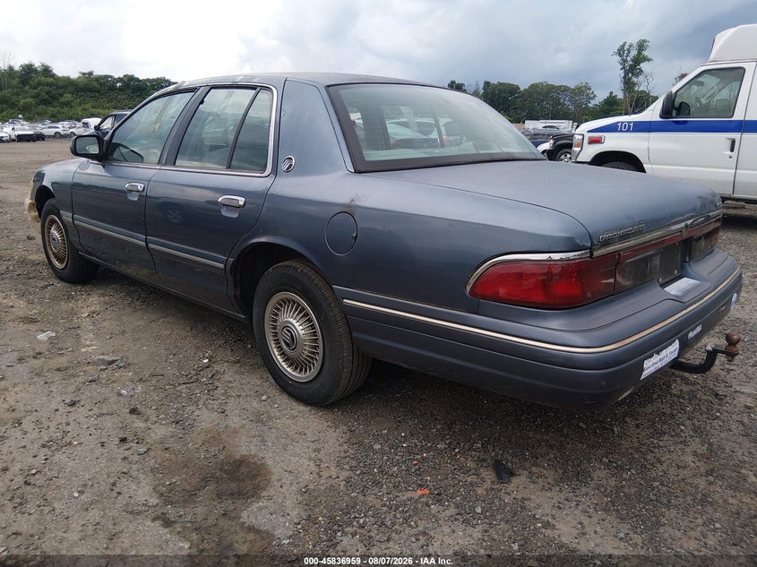 1996 MERCURY GRAND MARQUIS auction photo 3