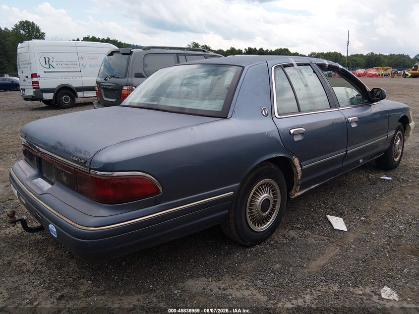 1996 MERCURY GRAND MARQUIS auction photo 4