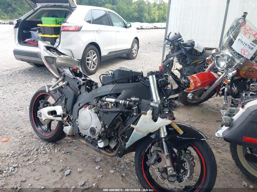 2005 HONDA CBR1000 auction photo 1