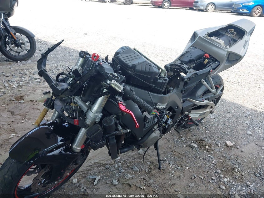 2005 HONDA CBR1000 auction photo 2