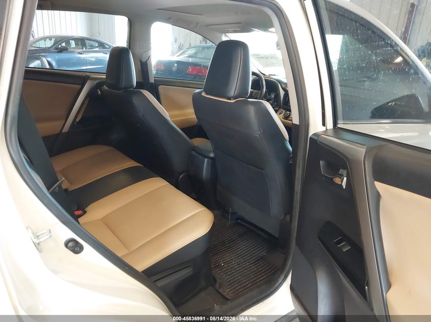 2016 TOYOTA RAV4 HYBRID auction photo 8