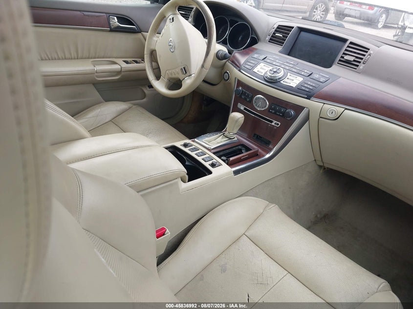 2010 INFINITI M35X auction photo 5