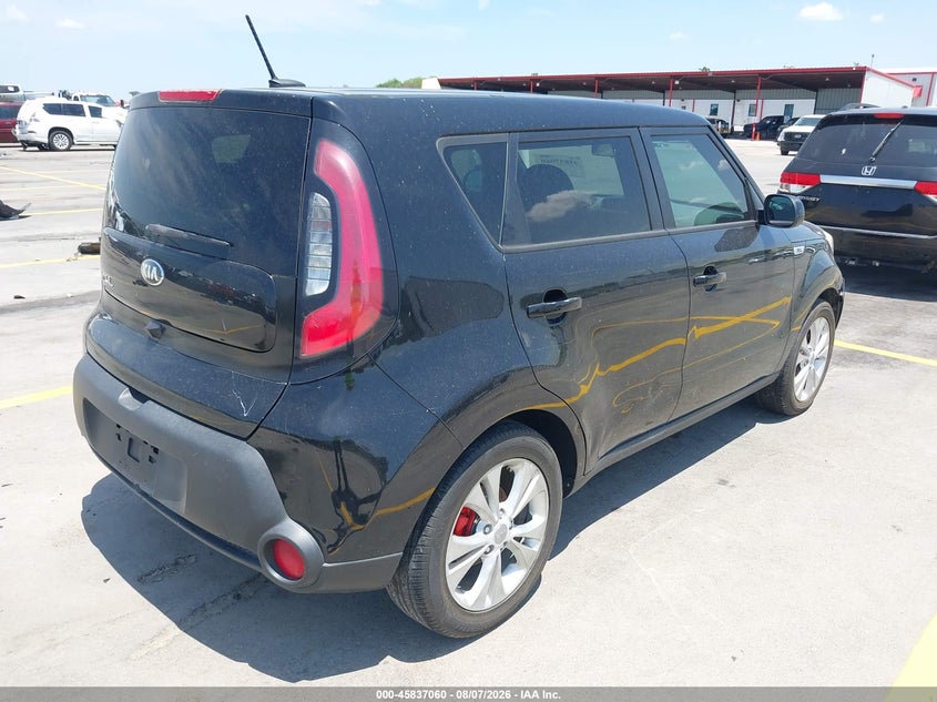 2015 KIA SOUL auction photo 4