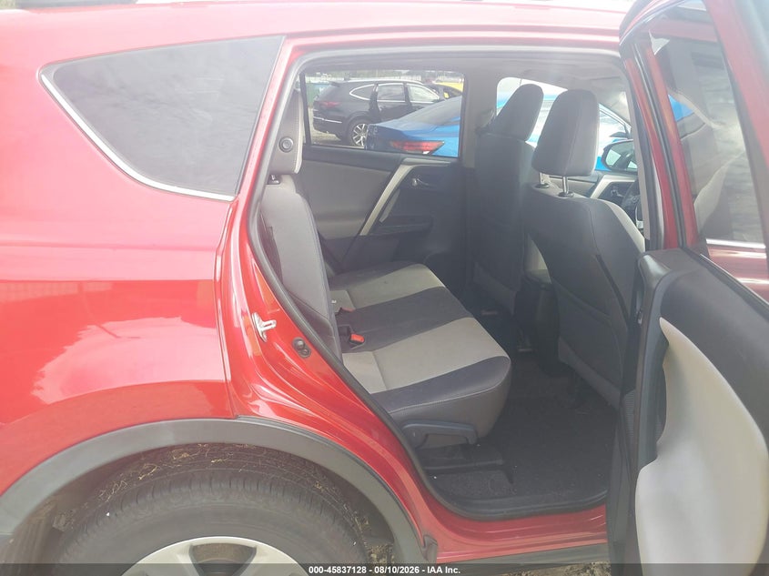 TOYOTA RAV4 - zdjęcie 8