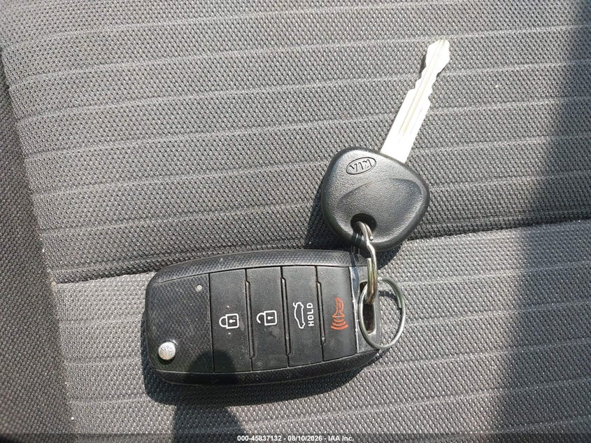2015 KIA FORTE SEDAN 1.8L I-4 DOHC, VVT, 145HP