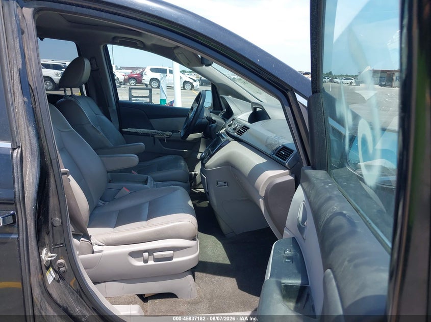 2014 HONDA ODYSSEY auction photo 5