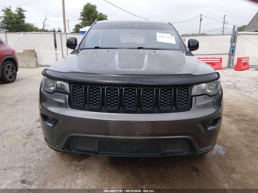 JEEP GRAND CHEROKEE - zdjęcie 12