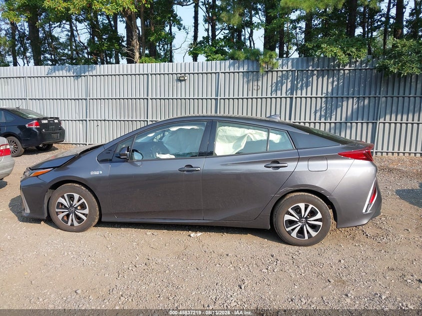 TOYOTA PRIUS PRIME - zdjęcie 14