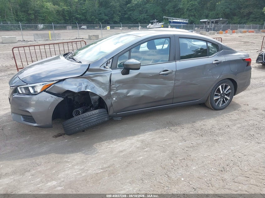 2020 NISSAN VERSA auction photo 2