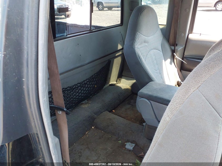 MAZDA B3000 2001 VIN 4F4YR16U41TM30582